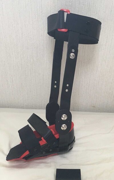 アキレス腱 内山式装具