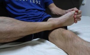 アキレス腱伸ばし
